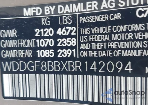 2011 Mercedes-Benz C 300 Luxury 4Matic from USA, damaged, VIN WDDGF8BBXBR142094